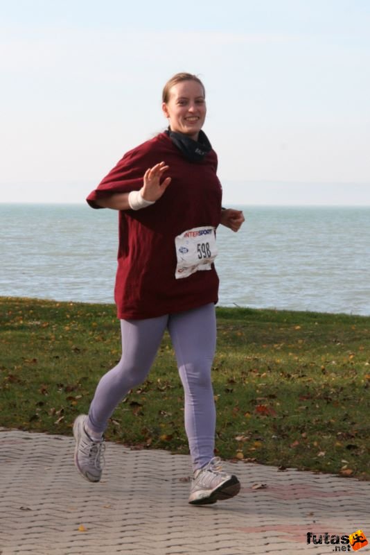 Balaton Maraton félmaraton Siófok Márton Lívia, Székesfehérvár Balaton Maraton Siófok félmaraton futás, Márton Lívia, Székesfehérvár