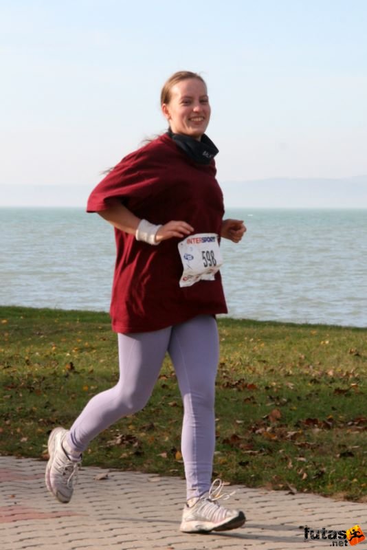 Balaton Maraton félmaraton Siófok Márton Lívia Balaton Maraton Siófok félmaraton futás, Márton Lívia