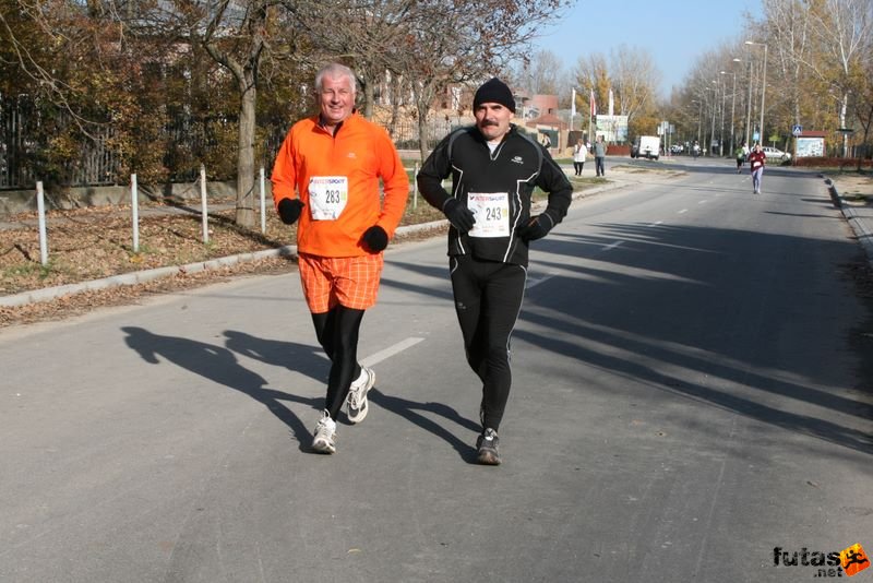 Balaton Maraton félmaraton Siófok Nagy László, Illésy József dr. Budapest Balaton Maraton Siófok félmaraton futás, Nagy László, Illésy József dr. Budapest