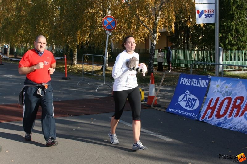 Balaton Maraton félmaraton Siófok Nagy Katalin Balaton Maraton Siófok félmaraton futás, Nagy Katalin