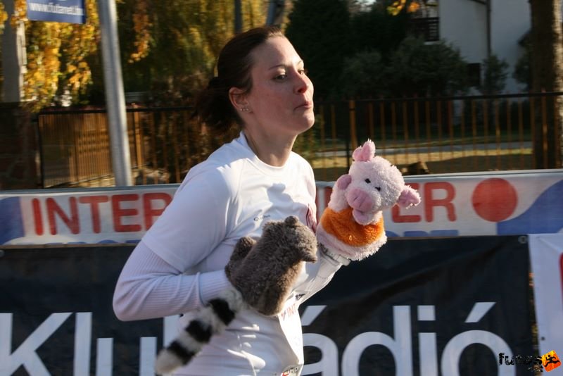 Balaton Maraton félmaraton Siófok Katalin Balaton Maraton Siófok félmaraton futás, Katalin
