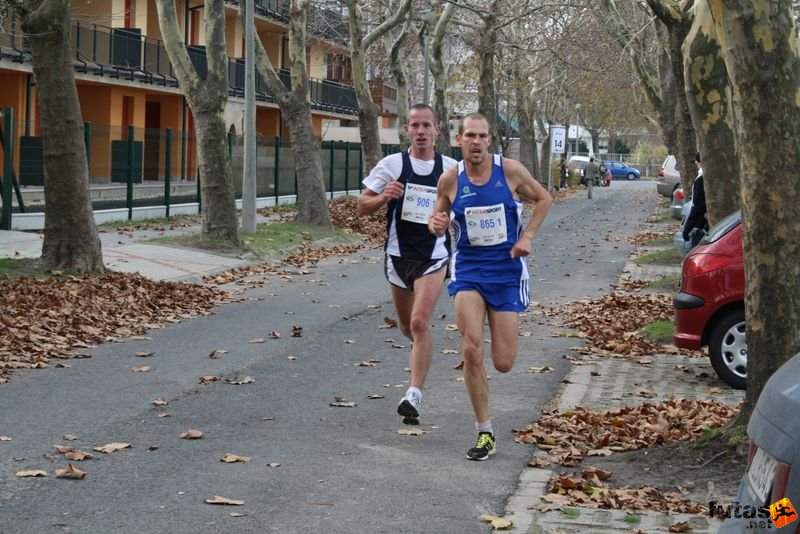 Balaton Maraton félmaraton Siófok félmaraton váltó első helyen Balaton Maraton félmaraton Siófok, félmaraton váltó első helyen