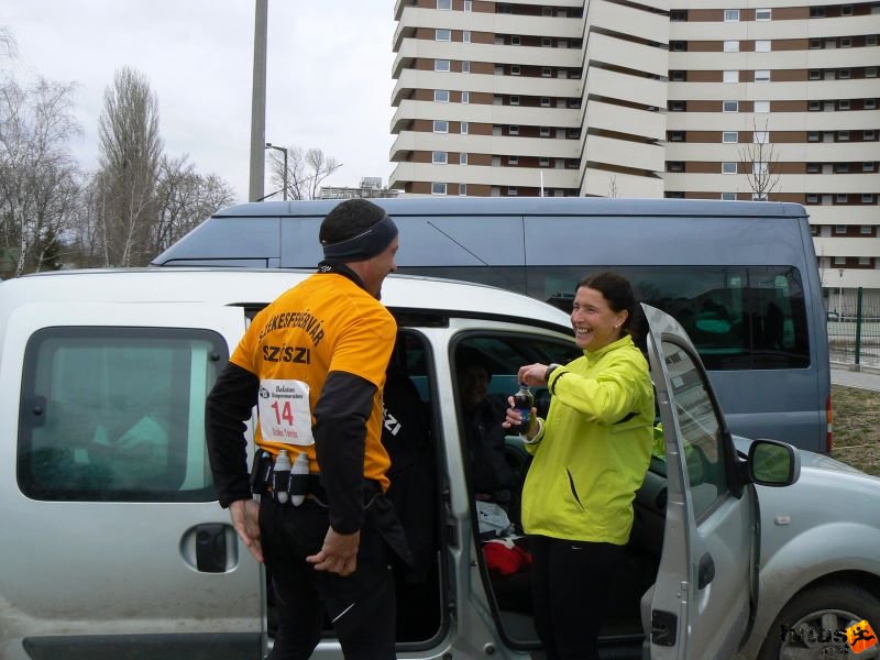Balaton Szupermaraton futóverseny balaton_szupermaraton_371.jpg Szőke Tamás és Edit Balaton Szupermaraton ultramarathon futóverseny, Szőke Tamás és Edit