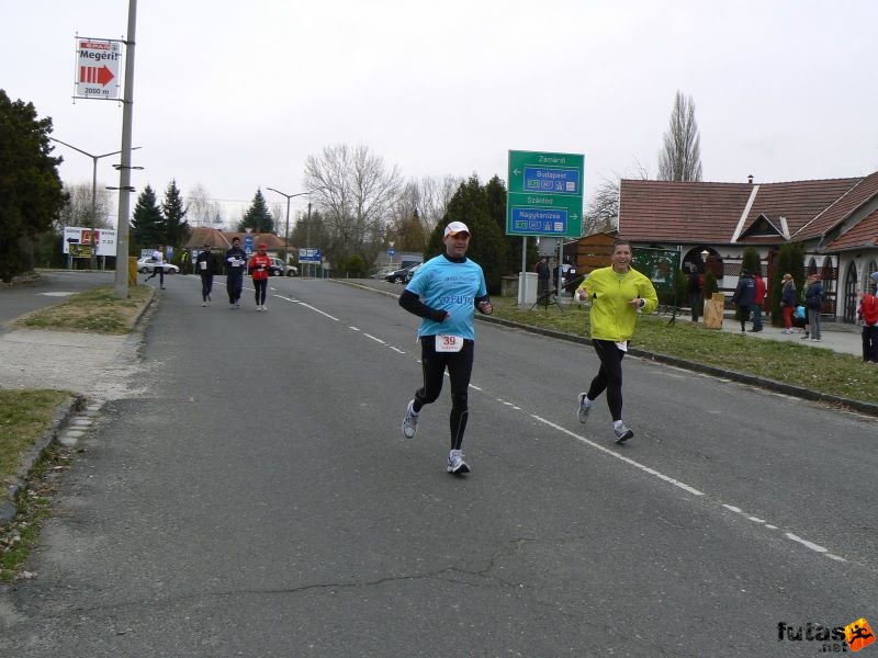 Balaton Szupermaraton futóverseny balaton_szupermaraton_433.jpg balaton_szupermaraton_433.jpg Balaton Szupermaraton ultramarathon futóverseny, balaton_szupermaraton_433.jpg