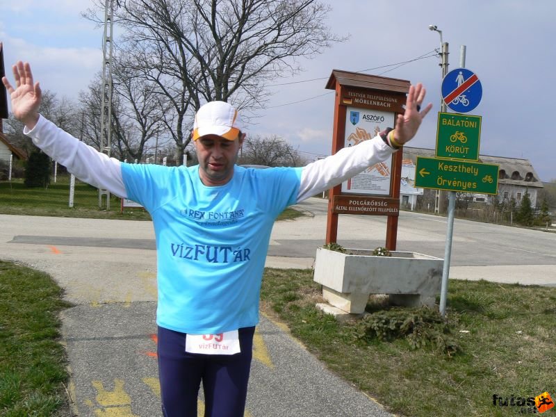 Balaton Szupermaraton futóverseny balaton_szupermaraton_636.jpg balaton_szupermaraton_636.jpg Balaton Szupermaraton ultramarathon futóverseny, balaton_szupermaraton_636.jpg