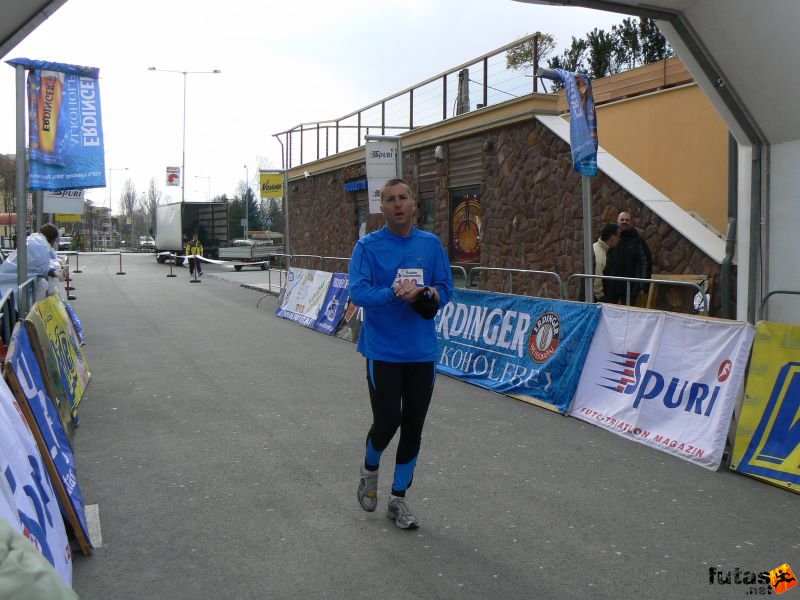 Balaton Szupermaraton futóverseny balaton_szupermaraton_642.jpg Blue Balaton Szupermaraton ultramarathon futóverseny, Blue