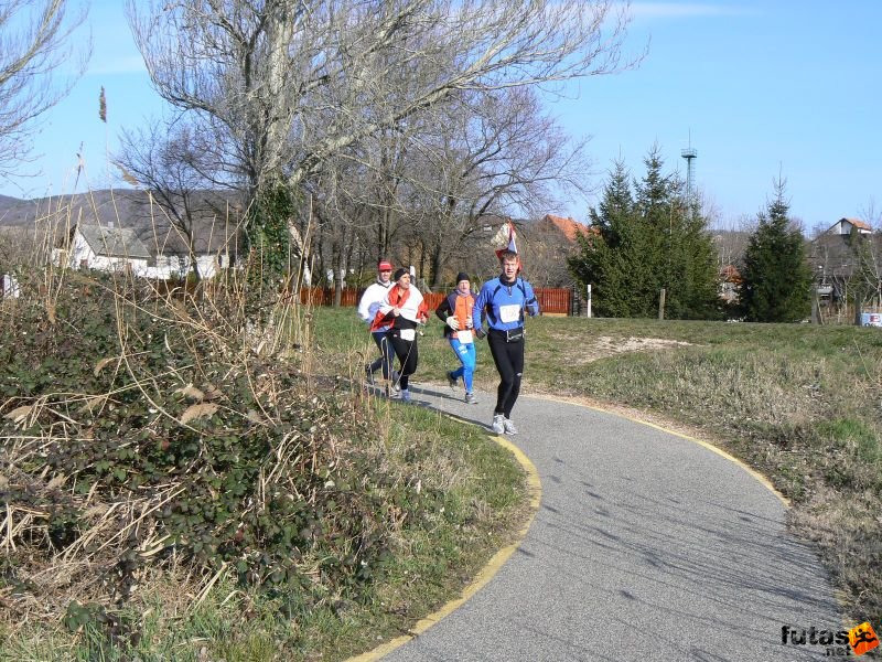 Balaton Szupermaraton futóverseny balaton_szupermaraton_667.jpg balaton_szupermaraton_667.jpg Balaton Szupermaraton ultramarathon futóverseny, balaton_szupermaraton_667.jpg