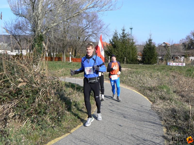 Balaton Szupermaraton futóverseny balaton_szupermaraton_668.jpg balaton_szupermaraton_668.jpg Balaton Szupermaraton ultramarathon futóverseny, balaton_szupermaraton_668.jpg