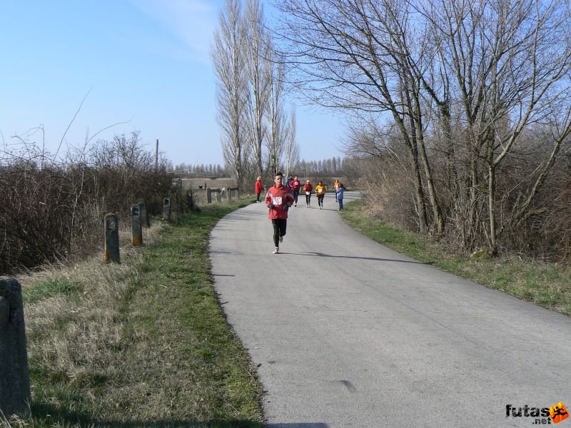 Balaton Szupermaraton futóverseny balaton_szupermaraton_681.jpg balaton_szupermaraton_681.jpg Balaton Szupermaraton ultramarathon futóverseny, balaton_szupermaraton_681.jpg
