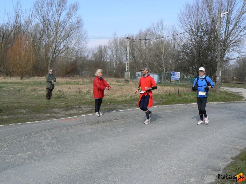 Balaton Szupermaraton futóverseny balaton_szupermaraton_731.jpg balaton_szupermaraton_731.jpg Balaton Szupermaraton ultramarathon futóverseny, balaton_szupermaraton_731.jpg