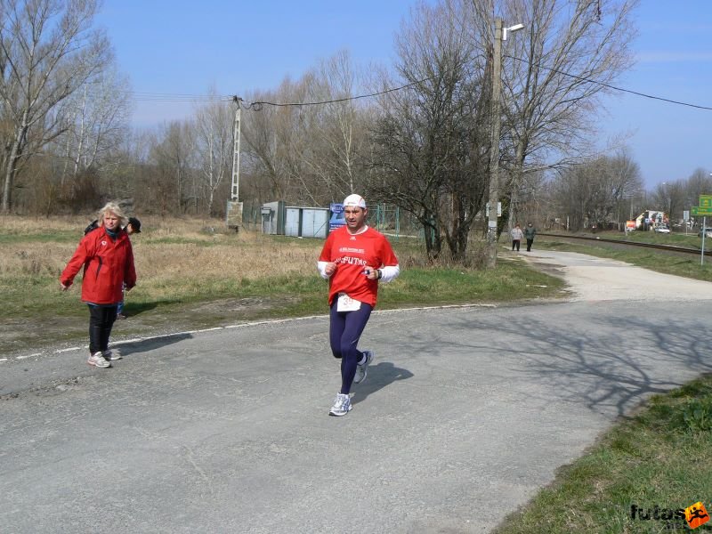 Balaton Szupermaraton futóverseny balaton_szupermaraton_741.jpg vízFUTár Peti Balaton Szupermaraton ultramarathon futóverseny, vízFUTár Peti
