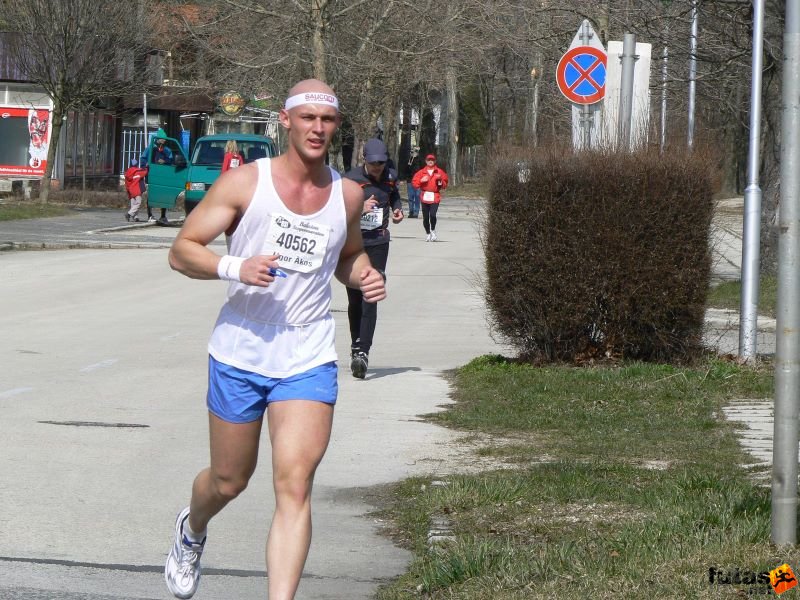 Balaton Szupermaraton futóverseny balaton_szupermaraton_742.jpg Ákos Balaton Szupermaraton ultramarathon futóverseny, Ákos
