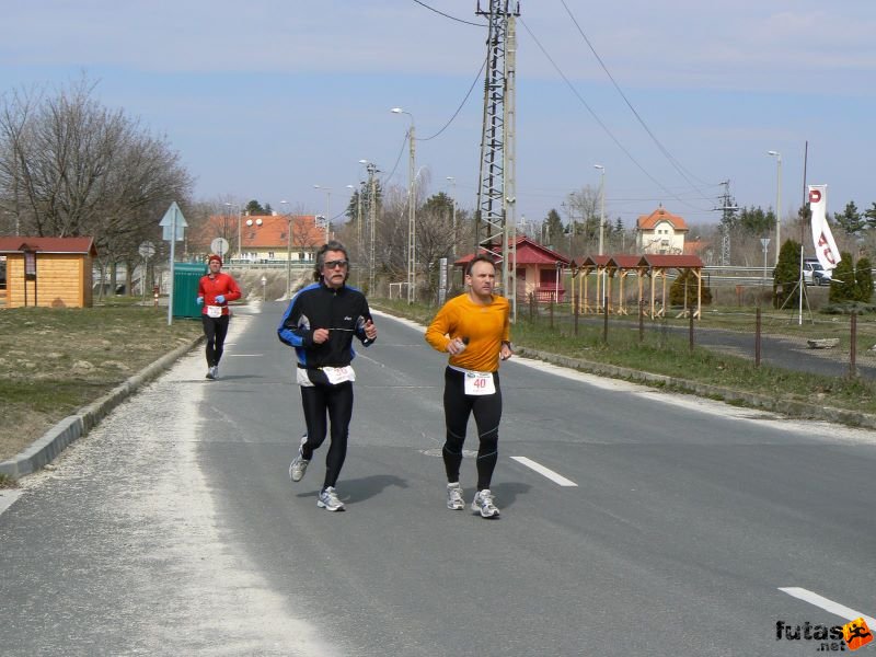 Balaton Szupermaraton futóverseny balaton_szupermaraton_749.jpg balaton_szupermaraton_749.jpg Balaton Szupermaraton ultramarathon futóverseny, balaton_szupermaraton_749.jpg
