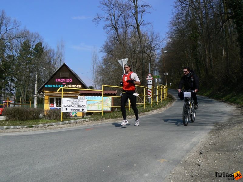 Balaton Szupermaraton futóverseny balaton_szupermaraton_761.jpg balaton_szupermaraton_761.jpg Balaton Szupermaraton ultramarathon futóverseny, balaton_szupermaraton_761.jpg