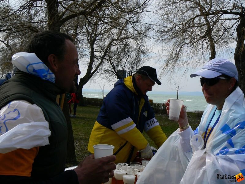Balaton Szupermaraton futóverseny balaton_szupermaraton_782.jpg balaton_szupermaraton_782.jpg Balaton Szupermaraton ultramarathon futóverseny, balaton_szupermaraton_782.jpg