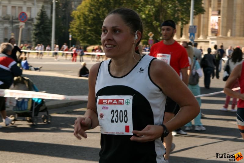 Spar Budapest Maraton 2009 Andrássy Ágnes Budapest Spar Budapest Maraton Running Spar Budapest Marathon Heroes' Square, Andrássy Ágnes Budapest