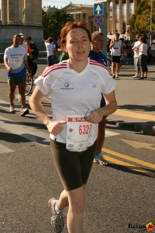 Spar Budapest Maraton 2009 Hegedűs Gabriella Spar Budapest Maraton Running Spar Budapest Marathon Heroes' Square, Hegedűs Gabriella