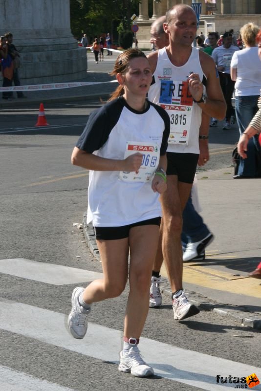 Spar Budapest Maraton futás 2009 Budapest Marathon relay Spar Budapest Maraton futás Hősök tere, Budapest Marathon relay