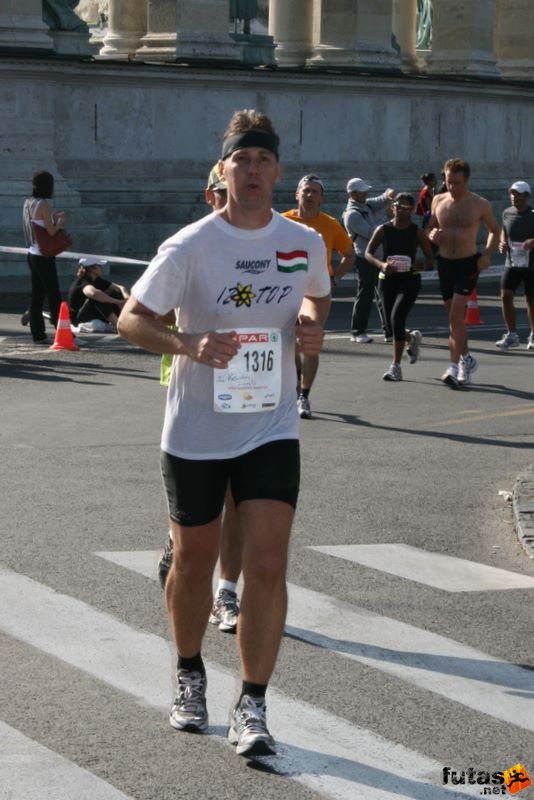 Spar Budapest Maraton futás 2009 Kecskés László, Hungary Budapest Spar Budapest Maraton futás Hősök tere, Kecskés László, Hungary Budapest