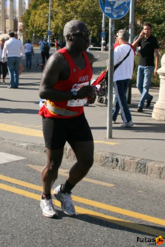 Spar Budapest Maraton 2009 spar_budapest_marathon_4499.jpg Spar Budapest Maraton Running Spar Budapest Marathon Heroes' Square, spar_budapest_marathon_4499.jpg
