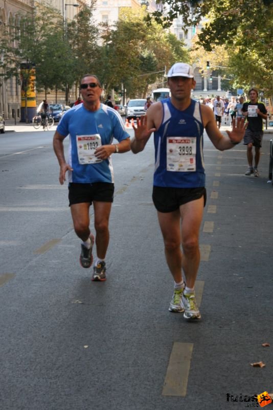 Budapest Marathon 2009 Jancsó János Dr., Vittori Xavier Spar Budapest Marathon, Run in Hungary Budapest Marathon Hungary 2009, Jancsó János Dr., Vittori Xavier