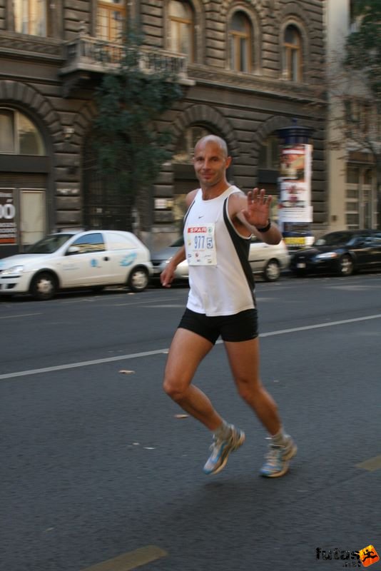 Budapest Maraton futás 2009, Lajos