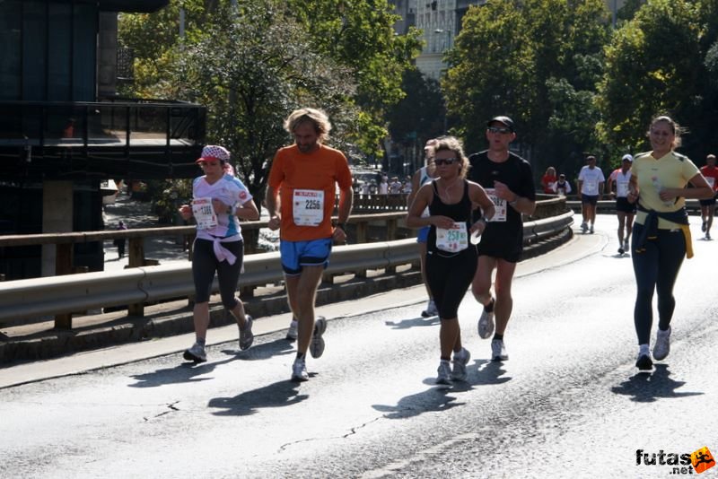 Budapest Marathon 2009 Fekete Krisztina Minden-kor Női Sportegyesület, Recse Attila Spar Budapest Marathon, Run in Hungary Budapest Marathon Hungary 2009, Fekete Krisztina Minden-kor Női Sportegyesület, Recse Attila