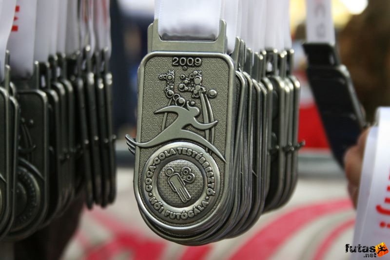 Coca-Cola Női Futás Testébresztő Női Futógála  2009, Coca-Cola Testébresztő Női Futógála  2009 Érem