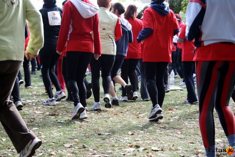 Coca-Cola Női Futás Testébresztő Női Futógála  2009, futólábak