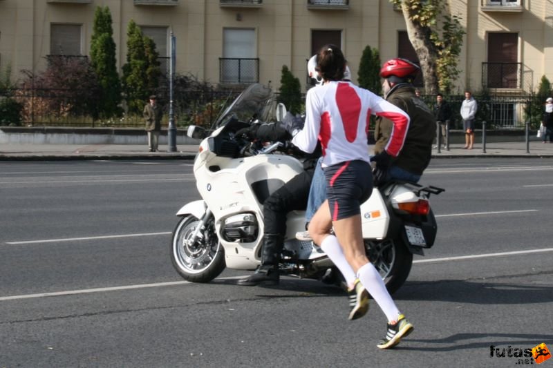Coca-Cola Női Futás coca_cola_futogala_284.jpg Coca-Cola Női Futás, Budapest Női Futógála, Hősök tere, coca_cola_futogala_284.jpg