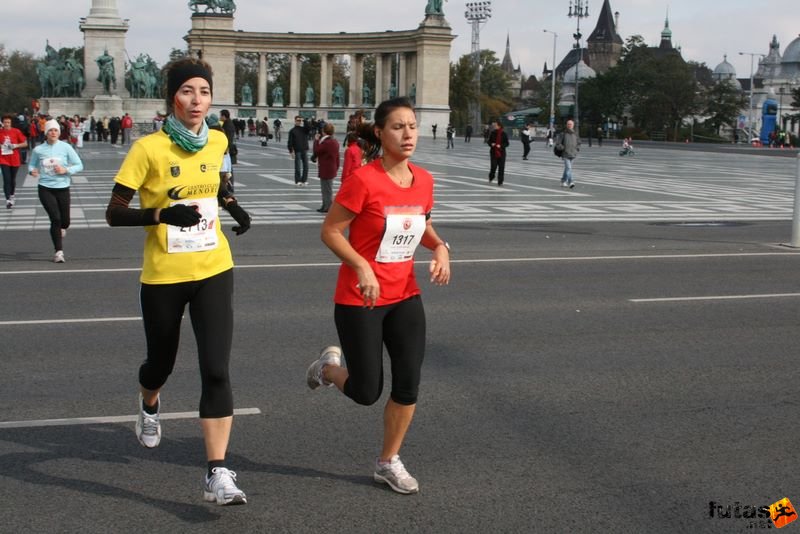Coca-Cola Női Futás, Budapest Női Futógála, Hősök tere, coca_cola_futogala_358.jpg