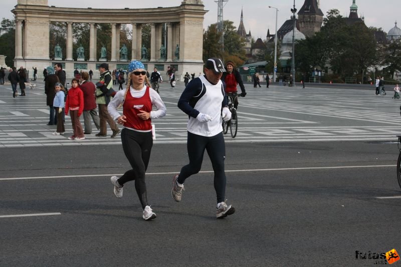 Coca-Cola Női Futás coca_cola_futogala_362.jpg Coca-Cola Női Futás, Budapest Női Futógála, Hősök tere, coca_cola_futogala_362.jpg