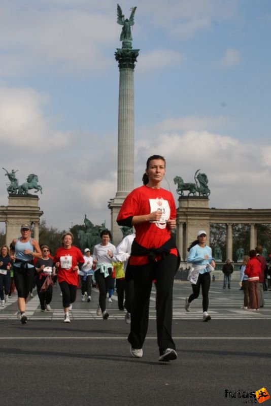 Coca-Cola Női Futás, Budapest Női Futógála, Hősök tere, coca_cola_futogala_465.jpg