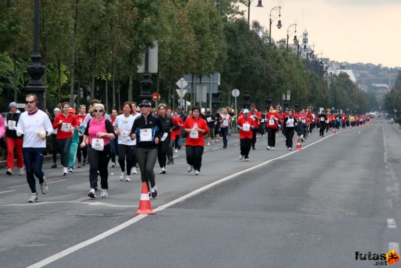 Coca-Cola Női Futás coca_cola_futogala_696.jpg Coca-Cola Testébresztő Női Futógála, Női Futás, coca_cola_futogala_696.jpg