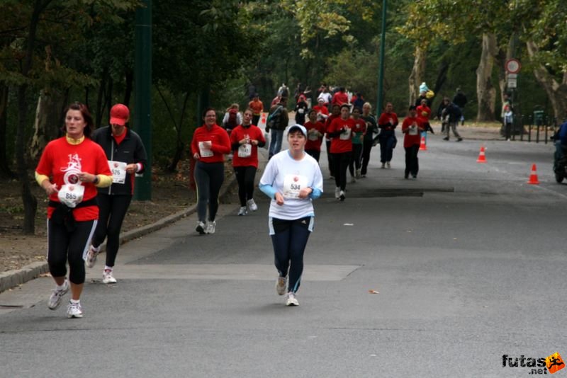 Coca-Cola Női Futás coca_cola_futogala_777.jpg Coca-Cola Testébresztő Női Futógála, Női Futás, coca_cola_futogala_777.jpg