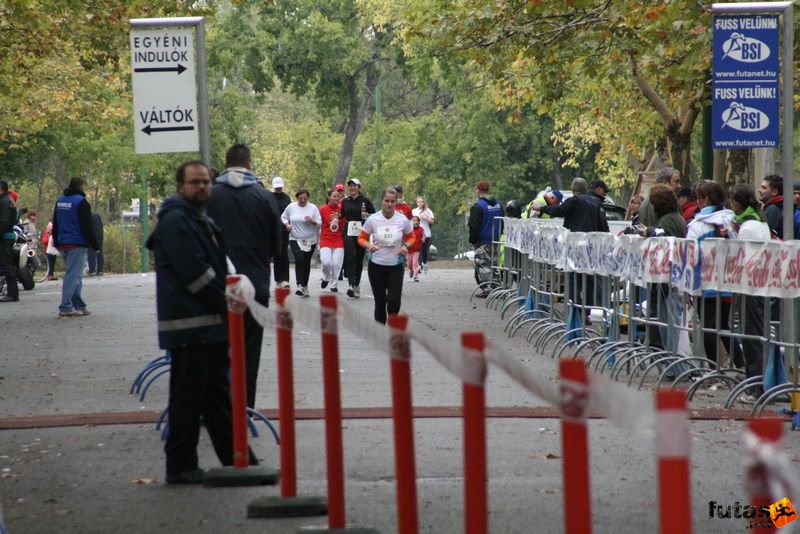 Coca-Cola Női Futás coca_cola_futogala_883.jpg Coca-Cola Testébresztő Női Futógála, Női Futás, coca_cola_futogala_883.jpg