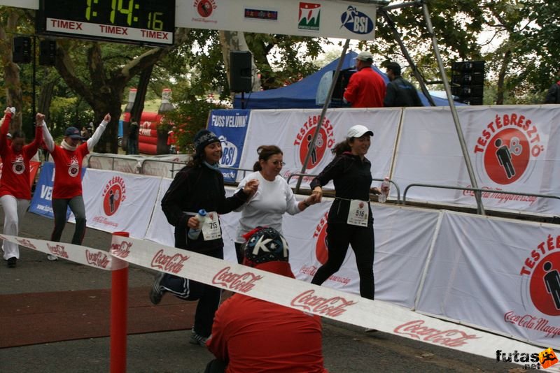 Coca-Cola Női Futás coca_cola_futogala_892.jpg Coca-Cola Testébresztő Női Futógála, Női Futás, coca_cola_futogala_892.jpg