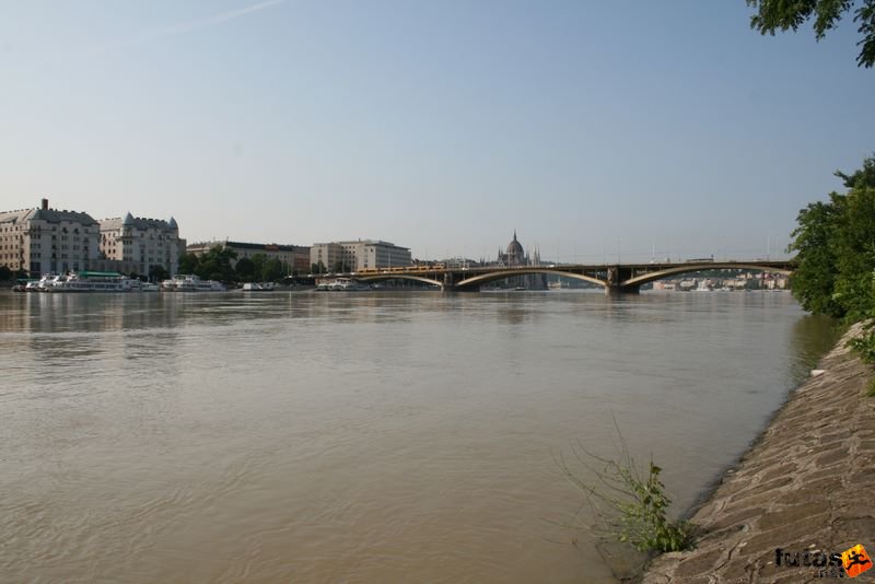 Duna áradása Budapesten, img_4576.jpg, Margit híd