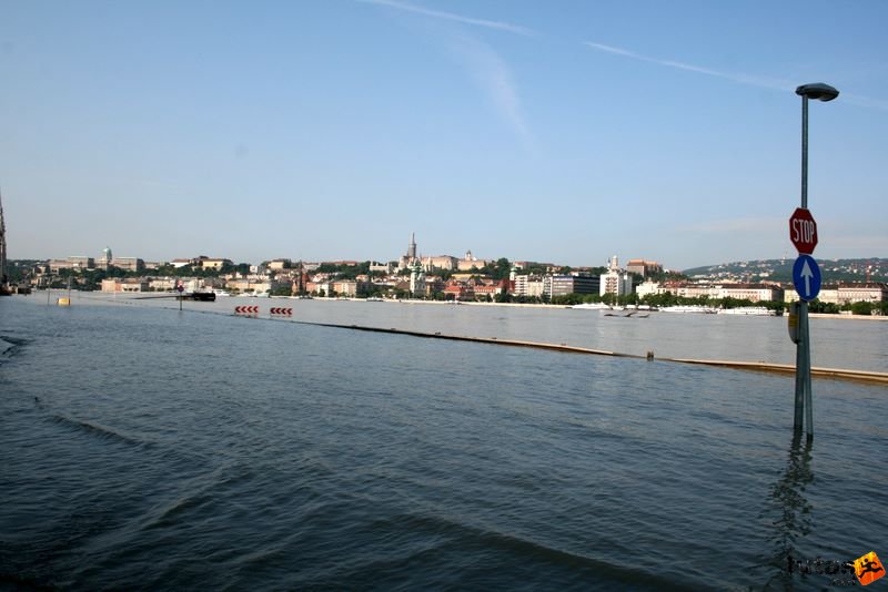 Duna áradása Budapesten, img_4618.jpg, Kék Duna