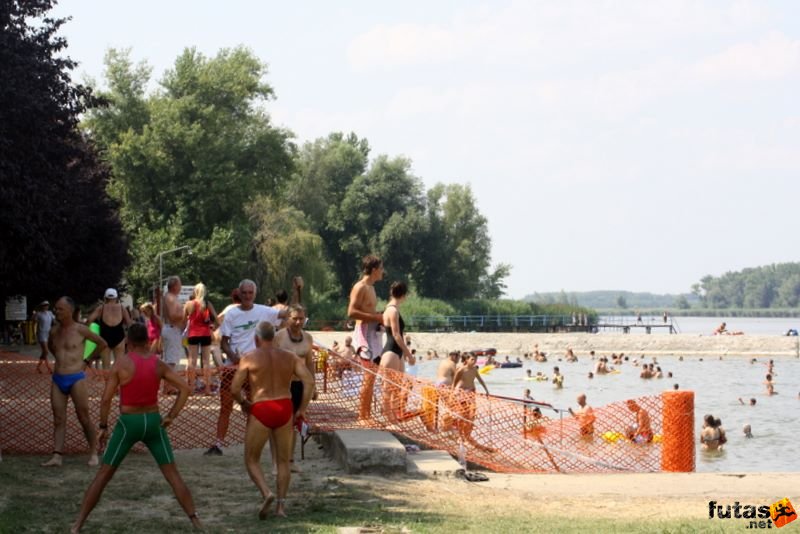 Fadd-Dombori Triatlon fadd_dombori_triatlon_467.jpg triatlon bemelegítés Fadd-Dombori Triatlon fadd_dombori_triatlon_467.jpg triatlon bemelegítés
