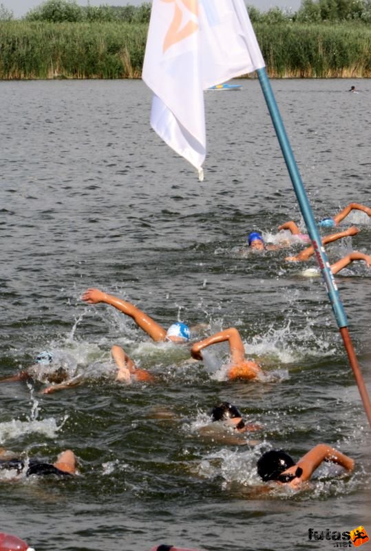 Fadd-Dombori Triatlon fadd_dombori_triatlon_567.jpg úszás