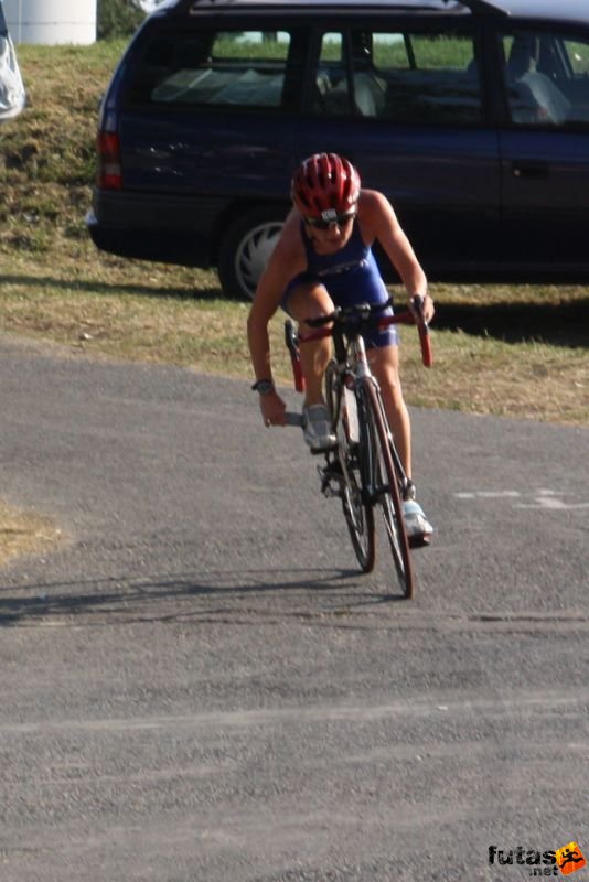 Fadd-Dombori Triatlon fadd_dombori_triatlon_592.jpg VARGA RENÁTA, triatlon kerékpár Fadd-Dombori Triatlon fadd_dombori_triatlon_592.jpg VARGA RENÁTA, triatlon kerékpár