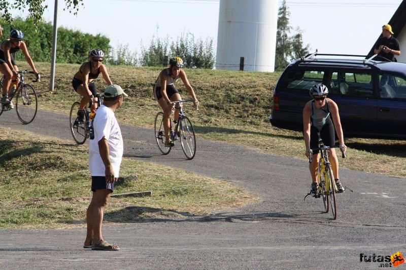 Fadd-Dombori Triatlon fadd_dombori_triatlon_609.jpg LOVAS RENÁTA