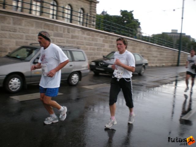 Generali futógála, 10 kilométeres Duna-parti futás Budapest generali_duna_parti_futogala_1837.jpg generali_duna_parti_futogala_1837.jpg