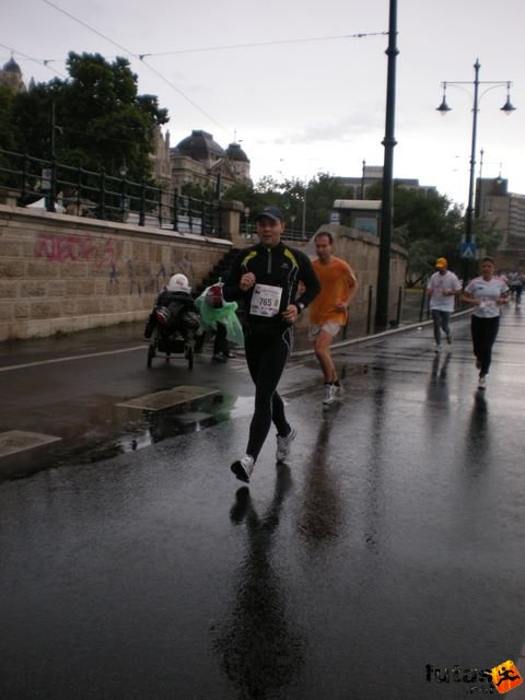 Generali futógála, 10 kilométeres Duna-parti futás Budapest generali_duna_parti_futogala_1848.jpg Pallang Ottó