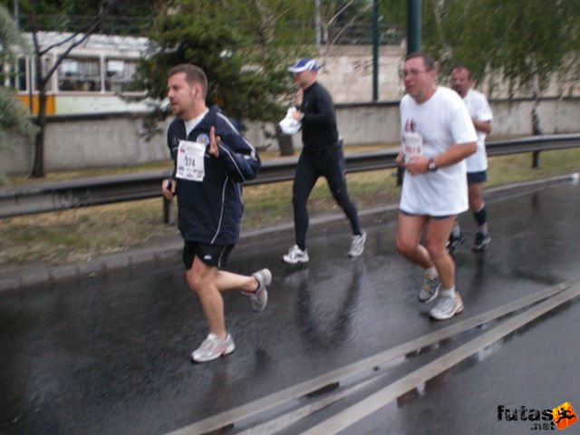 Generali futógála, 10 kilométeres Duna-parti futás Budapest generali_duna_parti_futogala_1867.jpg generali_duna_parti_futogala_1867.jpg