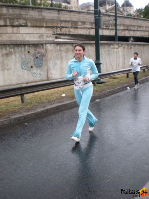 Generali futógála, 10 kilométeres Duna-parti futás Budapest generali_duna_parti_futogala_1903.jpg Kárpáti Hajnalka Lucia
