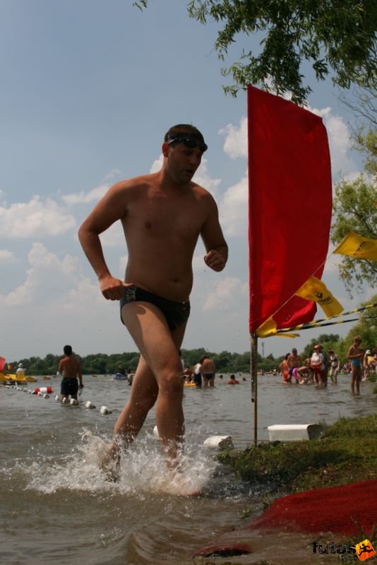 Tisza-tó Triatlon Fesztivál, Kisköre Triatlon, kiskore_triatlon_570.jpg Tisza-tó triatlon