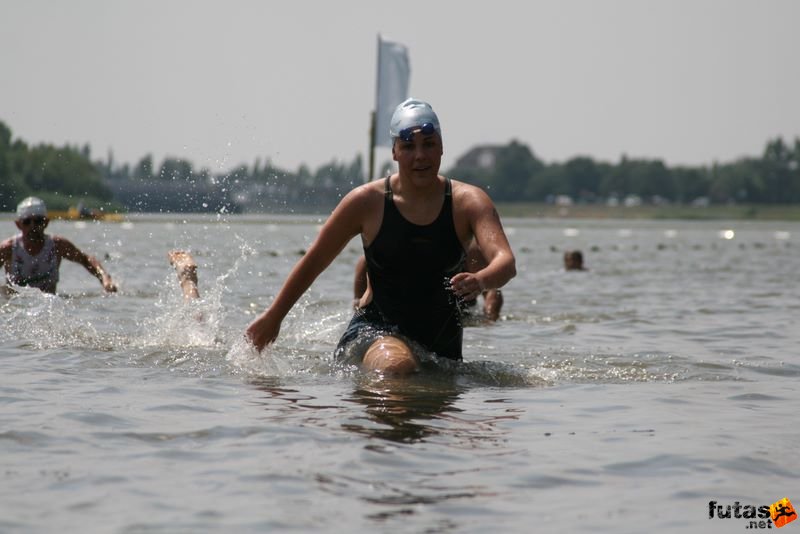 Tisza-tó Triatlon Fesztivál, Kisköre Triatlon, kiskore_triatlon_584.jpg Tisza-tó triatlon női mezőny