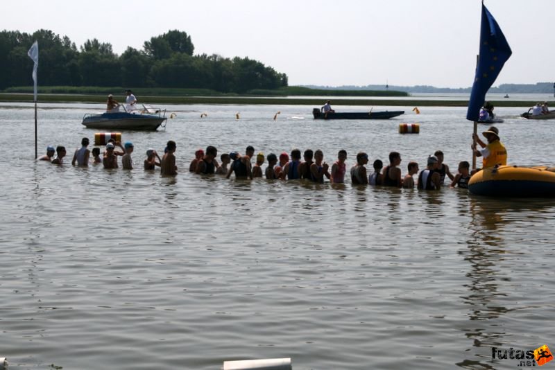 Tisza-tó Triatlon Fesztivál, Kisköre Triatlon kiskore_triatlon_385.jpg SERDÜLŐ RANGLISTA FUTAM, férfi